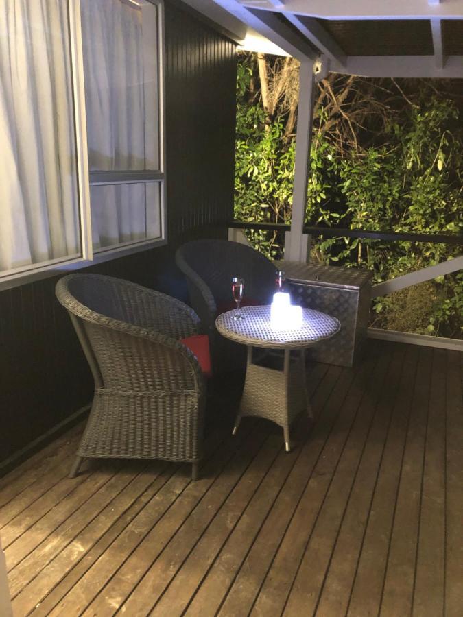 Hideaway - A Couples Retreat Villa Akaroa Exterior photo